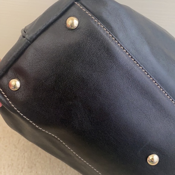 Gucci Leather Tote Bag - Picture 5 of 8